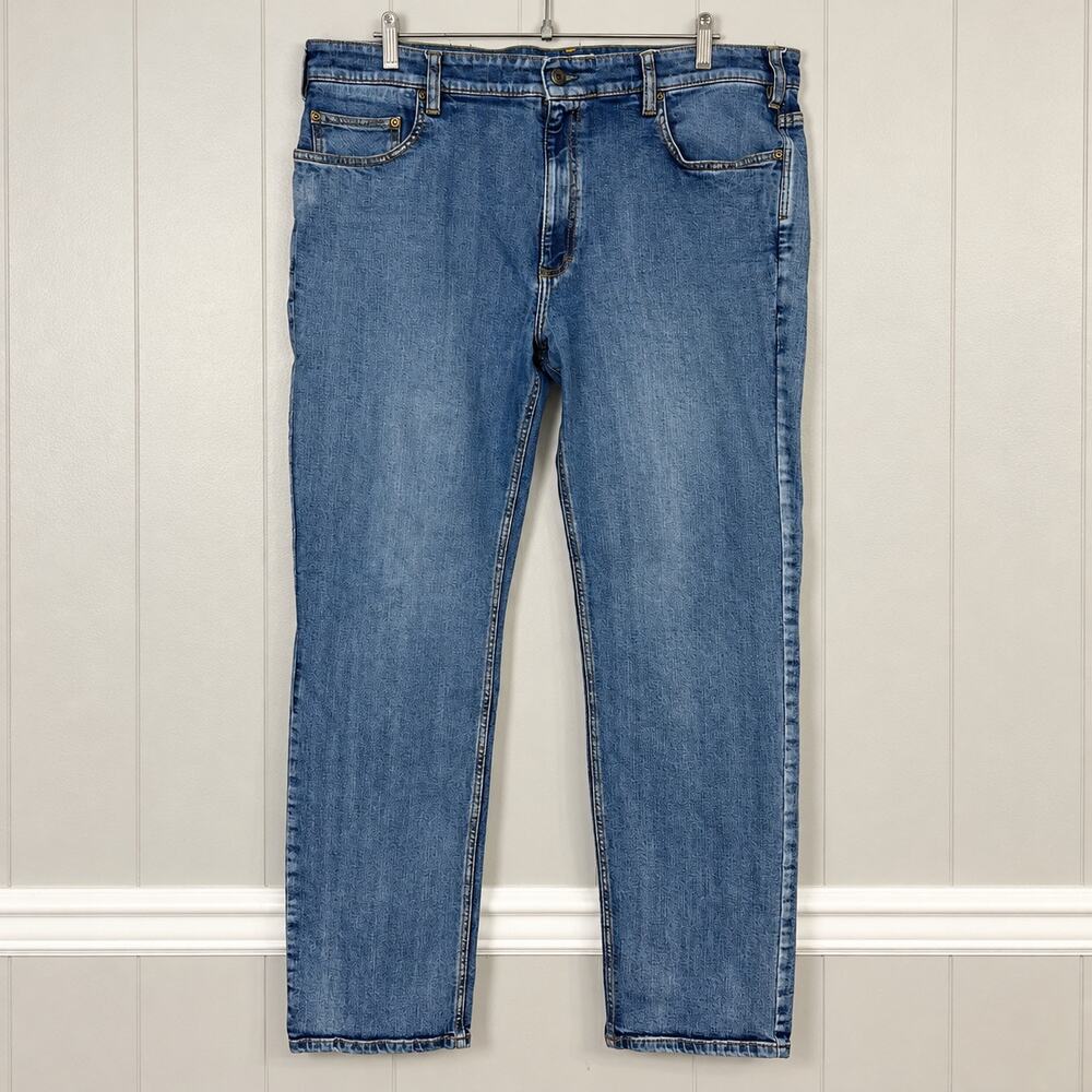 Orvis Men’s 40x30 Straight Leg Jeans Medium Wash